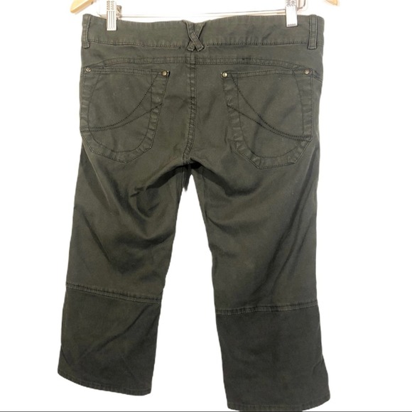 BB Dakota Green Cropped Pants Buttons Down the Leg Size 5 - Picture 3 of 7